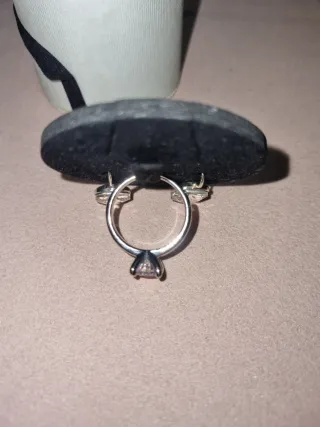 Conjunto Anillo y Pendientes Antialérgico