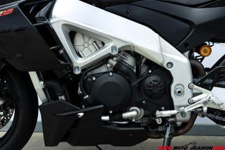 APRILIA TUONO V4 1100 FACTORY