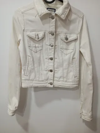Chaqueta vaquera Stradivarius blanca Talla S