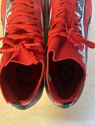 Botas Puma Ultra Edición Especial Dragon/Japan