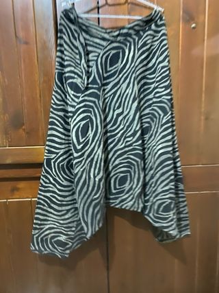 Pantalones anchos estampado cebra