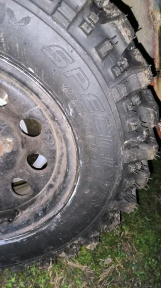 Ruedas 4x4 195/80 r15 Suzuki niva