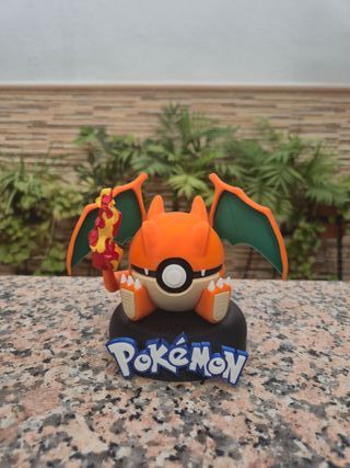 Pokeball Charizard 3D
