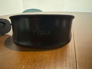 Gafas de sol Furla aviador plata y negro