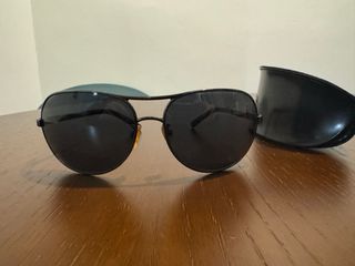 Gafas de sol Furla aviador plata y negro