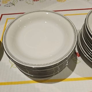 Servizio piatti Tognana porcellana