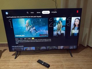 Televisor Samsung Crystal UHD RU7105 43 pulgadas