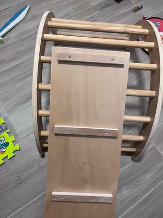 Mintesori. Escalera infantil de madera