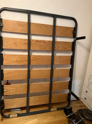 Somier con patas 135x180 cm