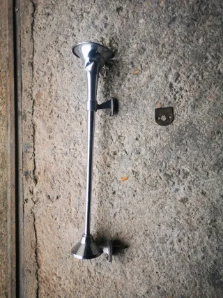 Bocina Trompeta Aire Cromada