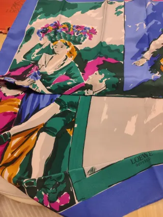 Pañuelo Seda Loewe Goyesco