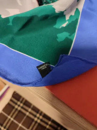 Pañuelo Seda Loewe Goyesco