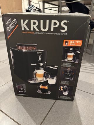 Cafetera Krups EA829 Latt'Express