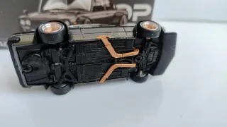 Pop Race Skyline GT-R V8 Drift 1/64