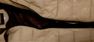 Chaleco sin mangas con calaveras