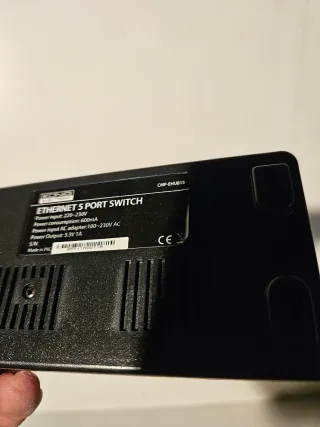 Switch Konig CMP-Ehub15 5 Porte