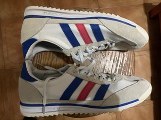 Zapatillas Adidas Blancas y Azules