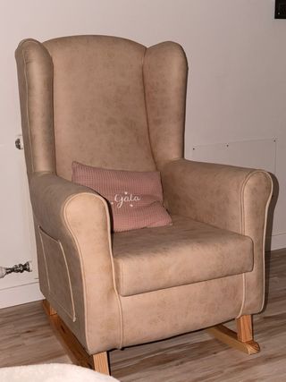 Mecedora lactancia Beylan tapizada