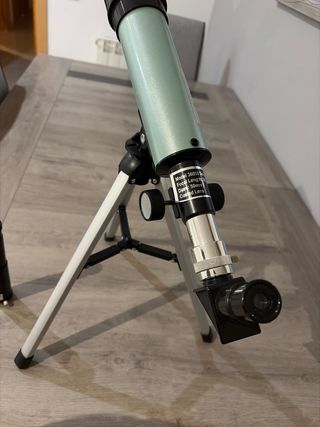 Telescopio para niños con trípode