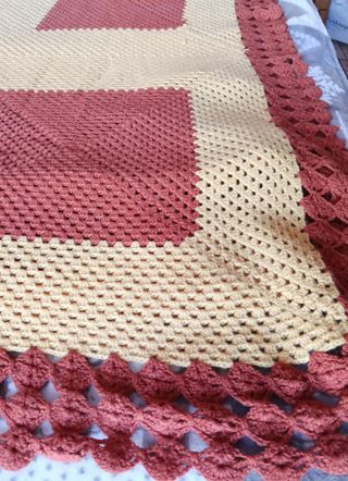 Coperta Lana Granny Square Fatta a Mano