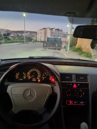 Mercedes-Benz Clase C 1999