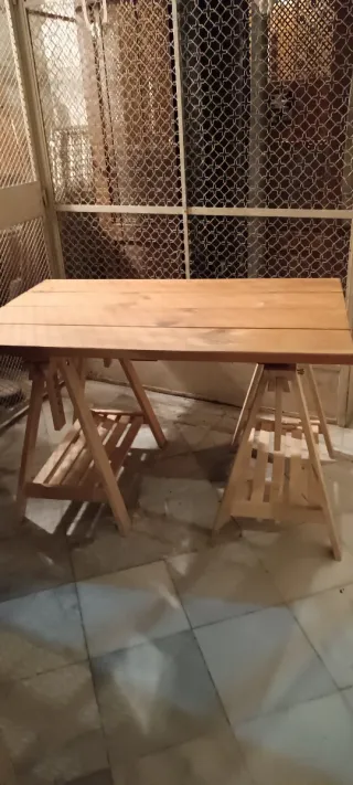 Mesa de madera plegable