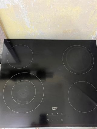 Vitrocerámica y Horno Telefunken