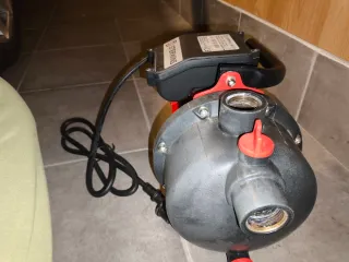 Bomba de agua Sterwins 900W