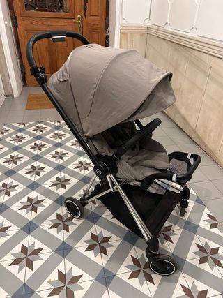 Carrito Cybex con capazo y silla