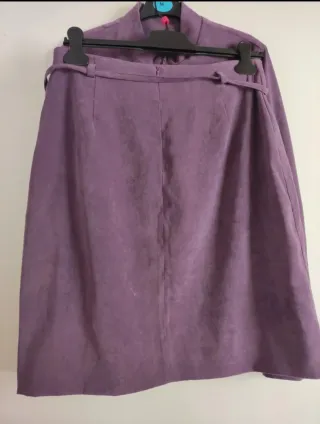 Conjunto chaqueta y falda talla 46