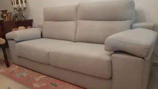 Sofá de 2 plazas beige