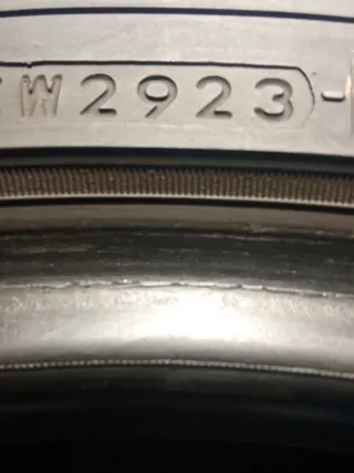 Neumático 245/70R16 111H