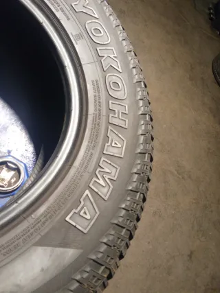Neumático 245/70R16 111H