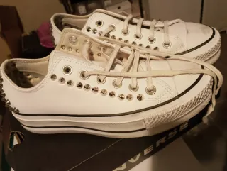 Converse donna borchie bianche, edizione limitata