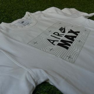 Camiseta Nike Air Max Blanca