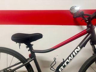 Bicicleta Btwin Gris y Roja