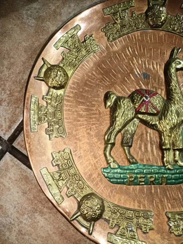 Piatto decorativo Perù Rame e Bronzo 33cm