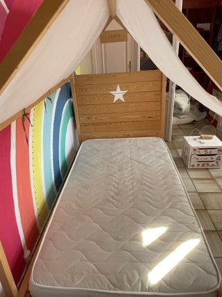 Cama casita Montessori + Somier + Cabecero