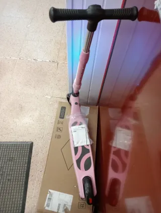 Patinete Eléctrico Infantil Rosa