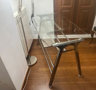 Mesa escritorio cristal y acero cromado