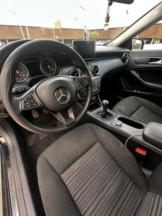 Mercedes-Benz A160 2016