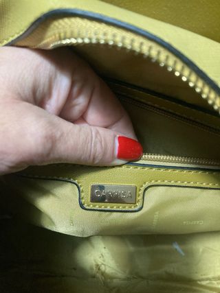 Borsa a mano con tracolla color oro verde oliva