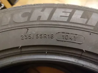 Michelin 235/55 R18