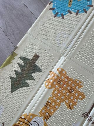 Alfombra de juego infantil acolchada