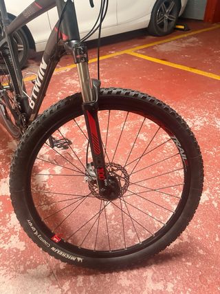 Bicicleta de Montaña Btwin Negra