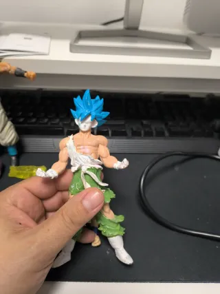 Figuras Dragon Ball Z Gogeta y otros