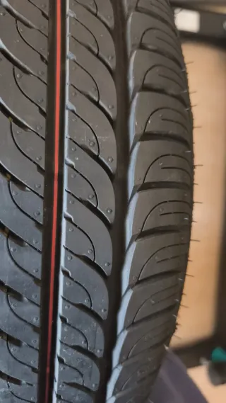 Rueda de repuesto coche