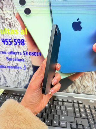 iPhone 16e 128GB Negro Seminuevo