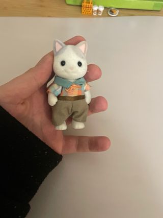 Familia Gatos Sylvanian Latte