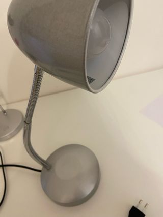 Lampara flexo escritorio o mesa de noche plateada